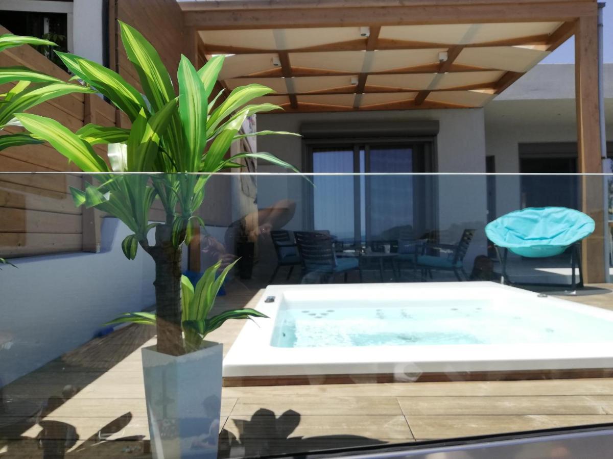 Lenico Seafront Villa Agia Pelagia Eksteriør billede